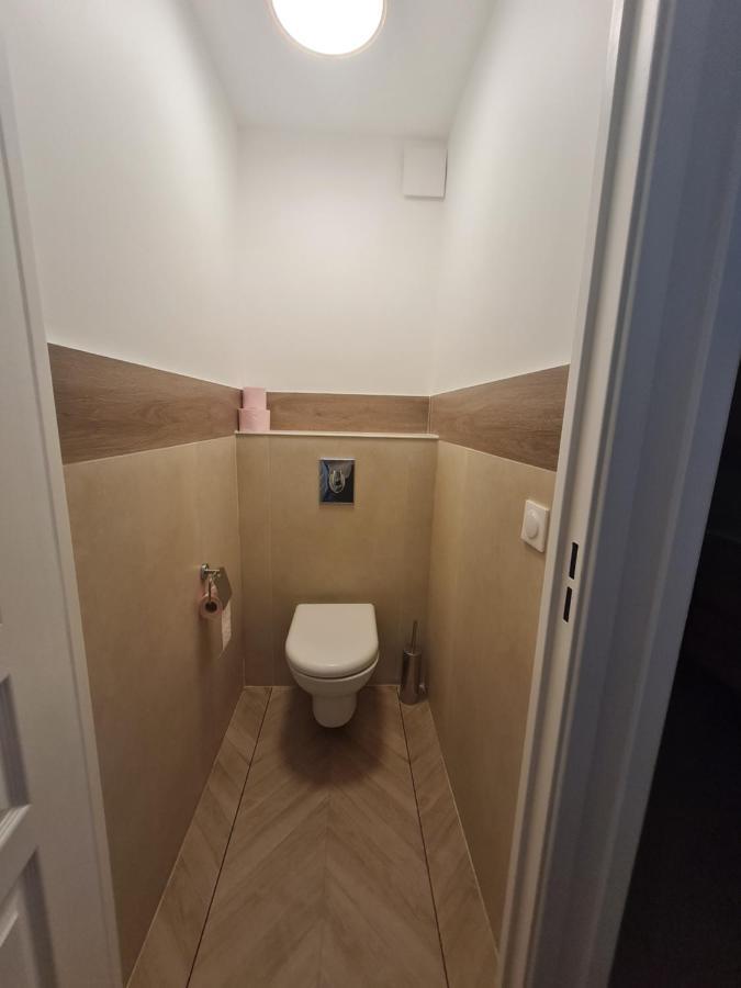 ולברג Charmant 2 Pieces Centre Station מראה חיצוני תמונה